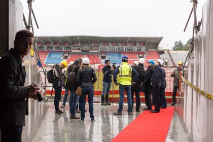 Visite du chantier de la nouvelle tribune du stade du DFCO